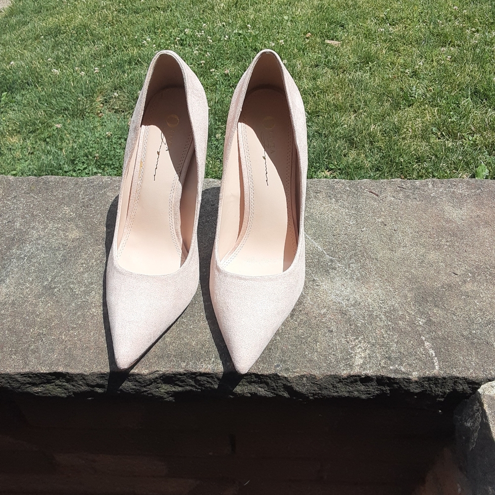 Pumps
